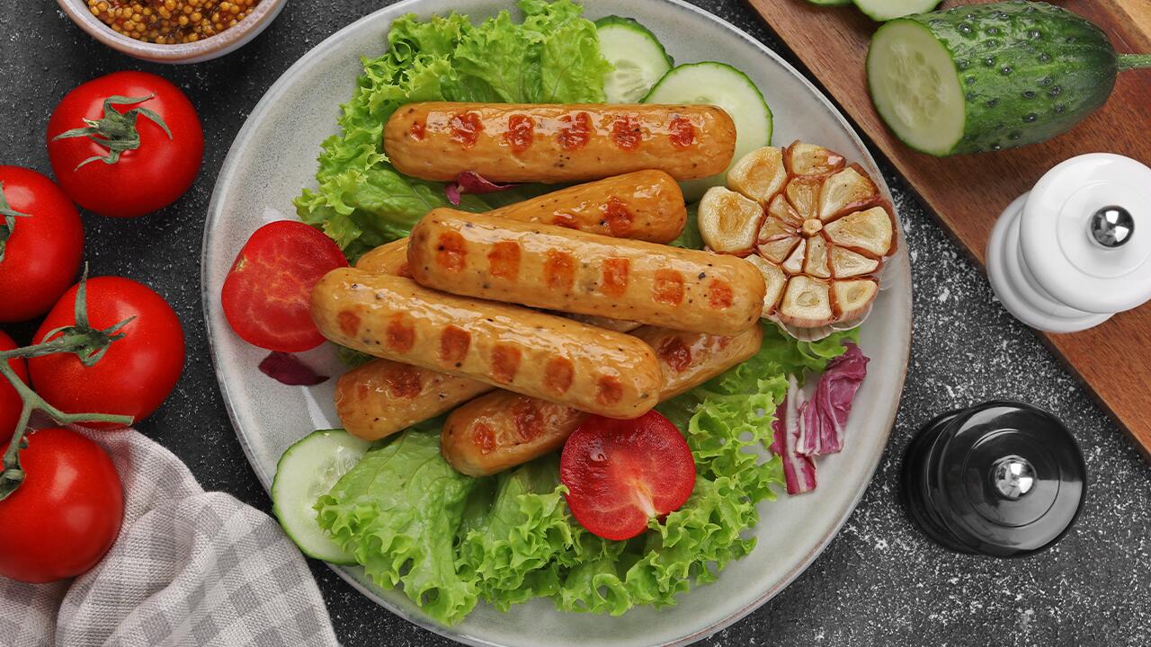 Vegane Bratwurst im Test: 7 von 19 Würstchen empfehlenswert Vegane Bratwurst im Test: 7 von 19 Würstchen empfehlenswert